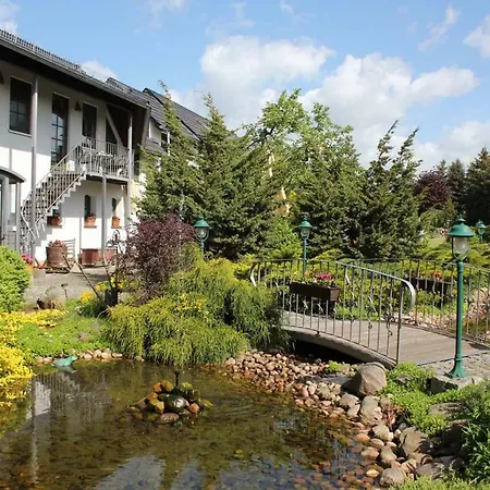 Alte Schmiede 2*